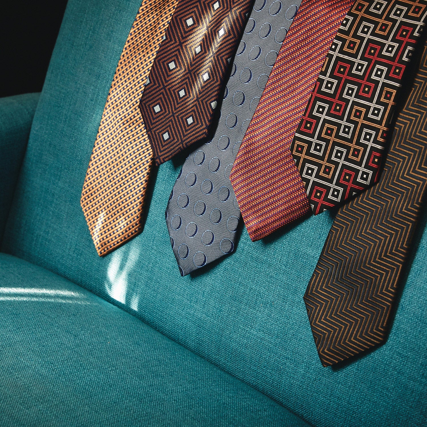 James Bond Squares Silk Tie - Tomorrow Never Dies Edition - By Turnbull & Asser - Image 6